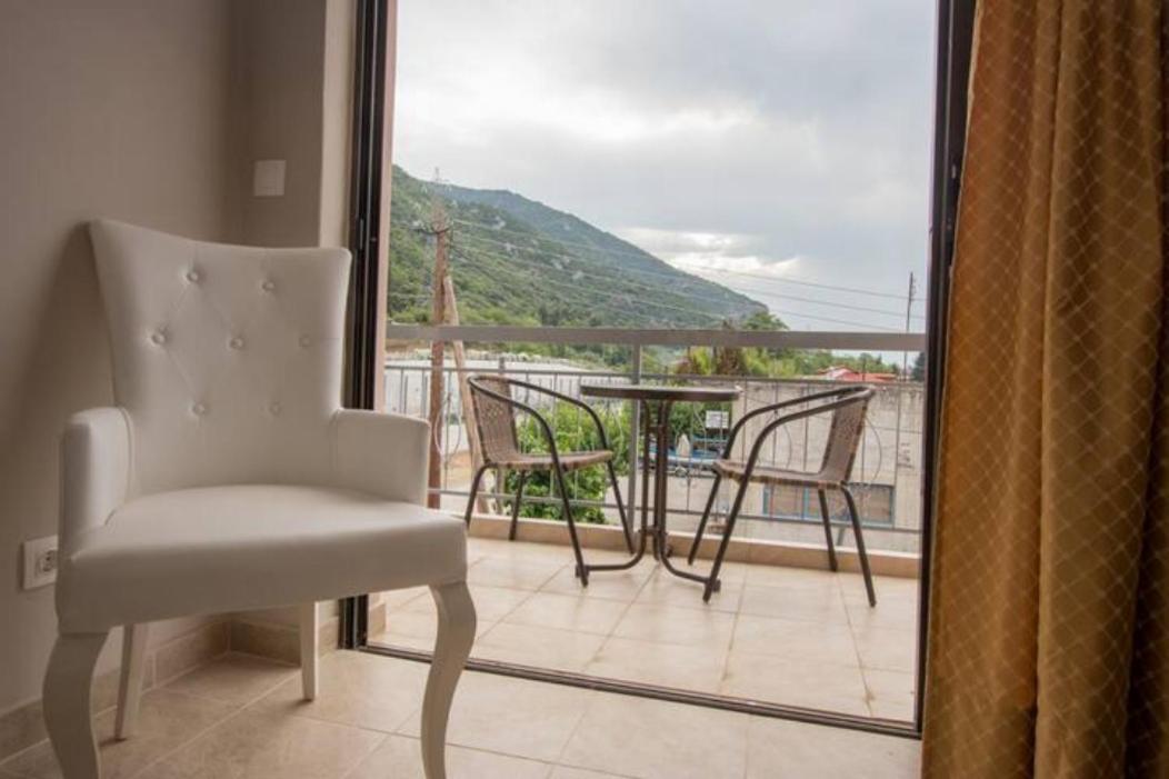 Vasileiou Apartments Kamena Vourla Exterior foto